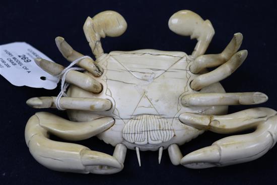 An early 20th century Chinese ivory model of a crab W.14.5cm